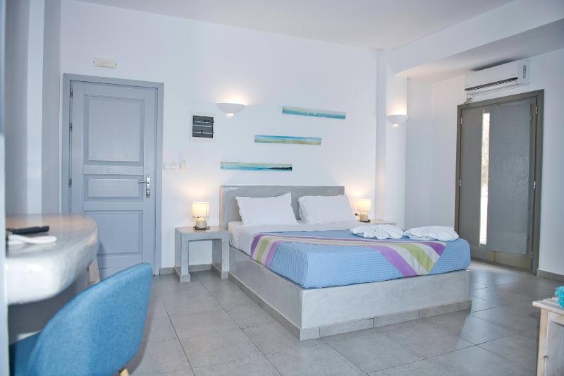 Executive Double Room with Caldera View image 1
