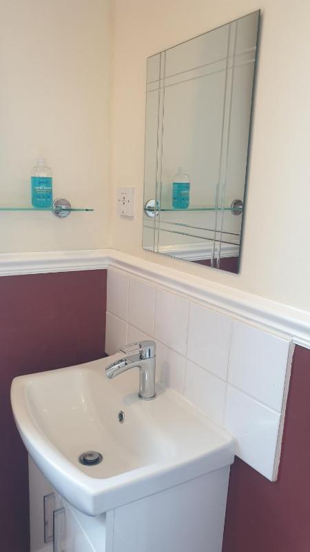 Double Room image 3