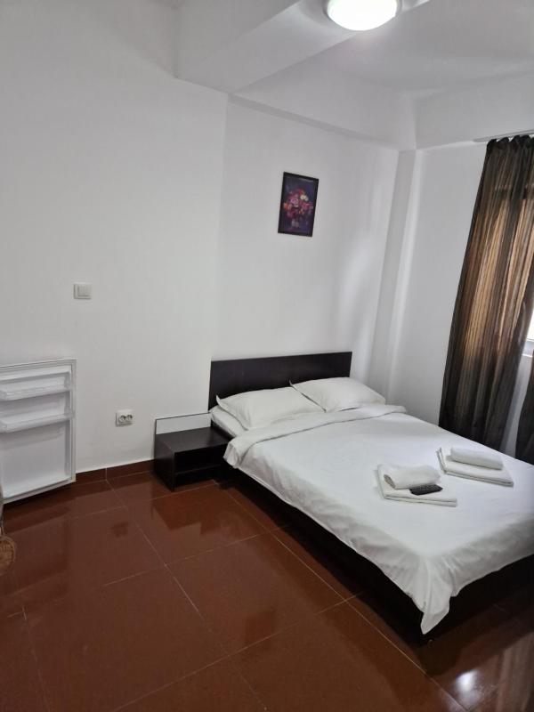 Double Room image 4