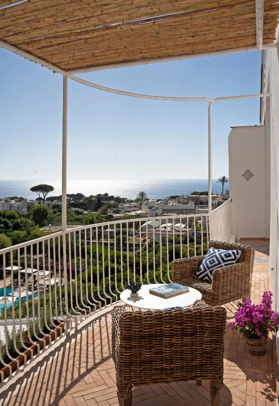 Dependance Suite with Sea View image 2
