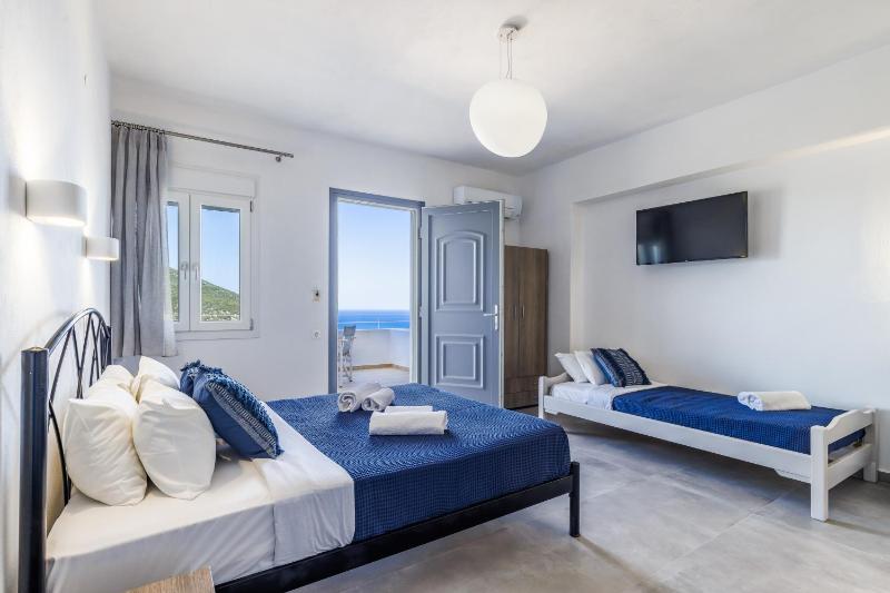Sea View Studios - image 28