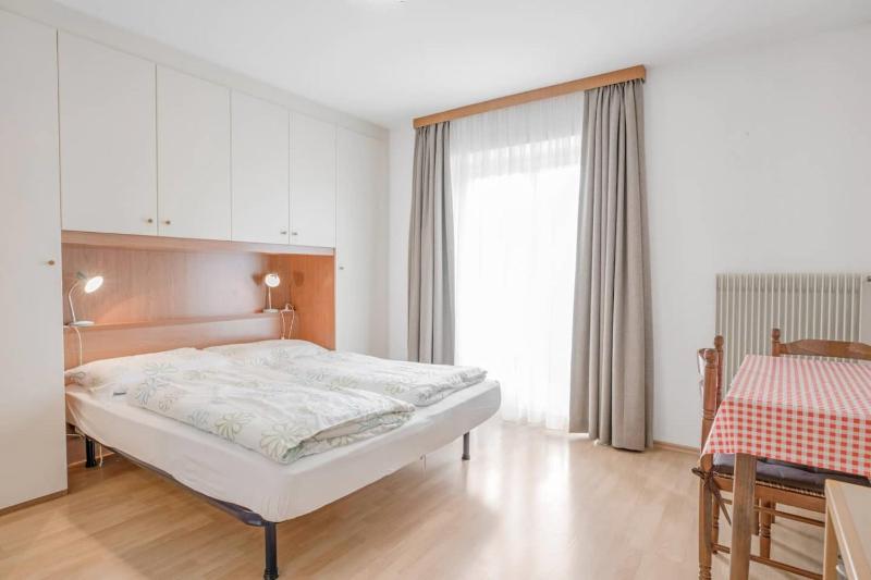 Apartment with Balcony image 4