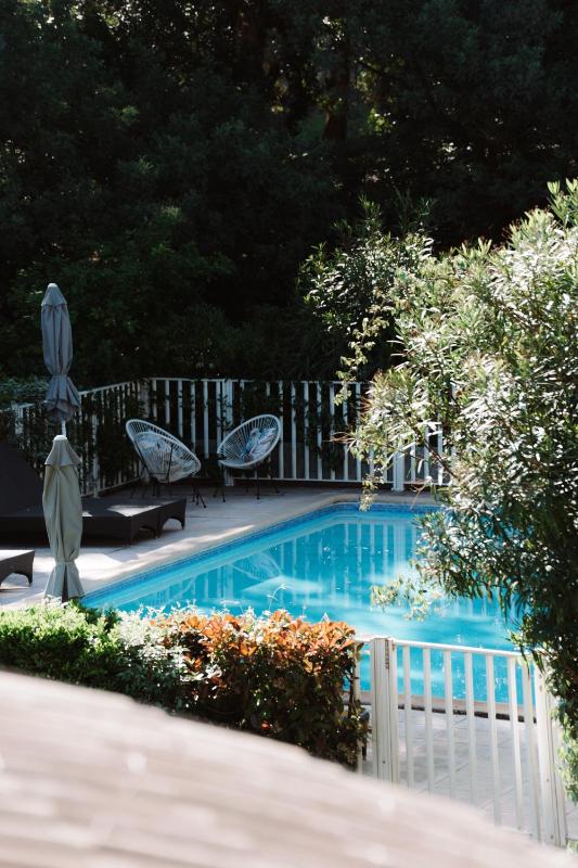 Double Room with Balcony and kitchenette - Garden View image 1