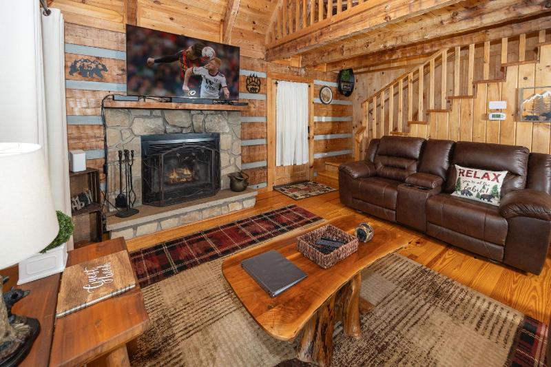 Yoli Bear Hideaway - image 22