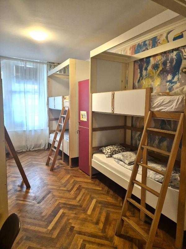   Bed in 12-Bed Mixed Dormitory image 1