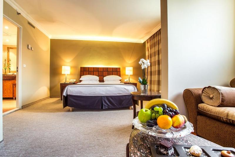 Suite image 1