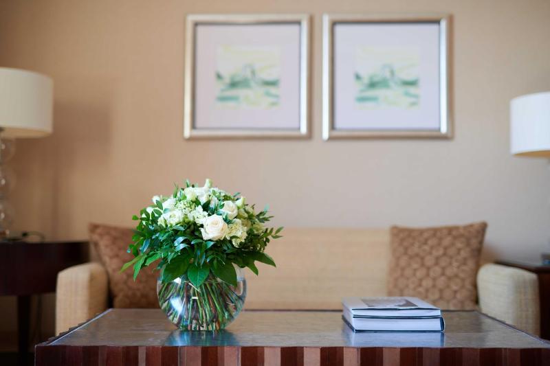 Junior Suite with Royal Spa and Executive Club Access image 2
