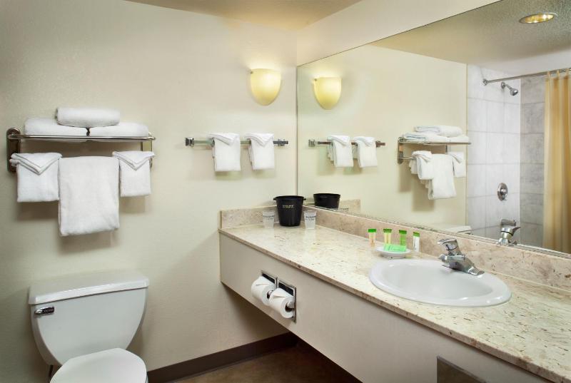  Standard Room - Bed Type Assigned At Check-In image 3