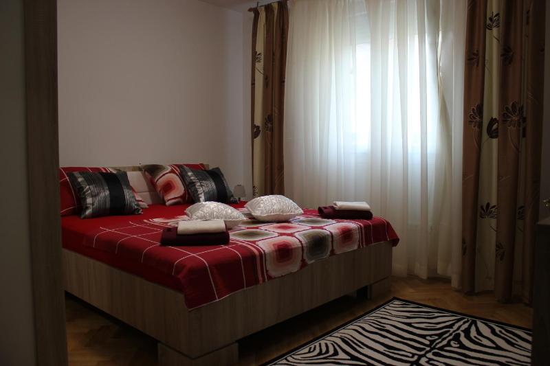 Deluxe Apartment Manuela With Balcony Top Center Split - image 7