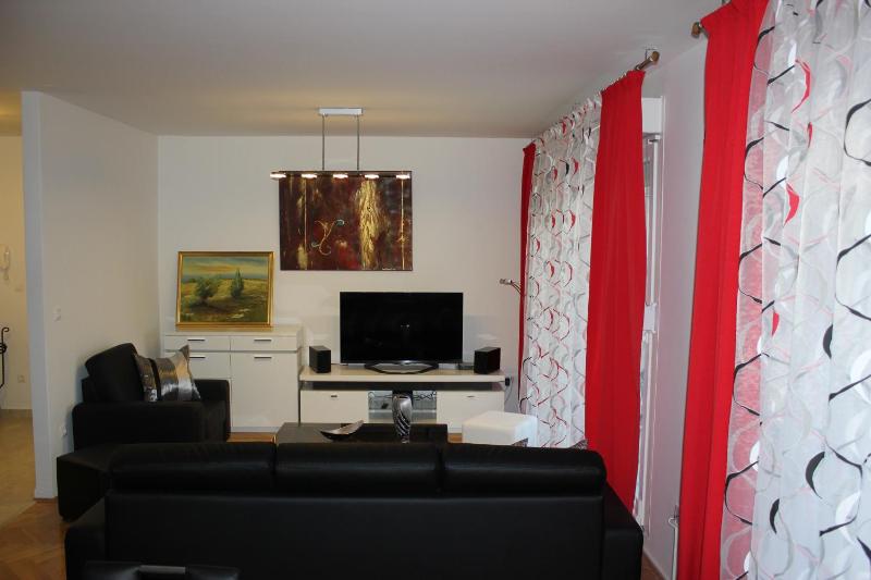 Two-Bedroom Apartment with Balcony image 3