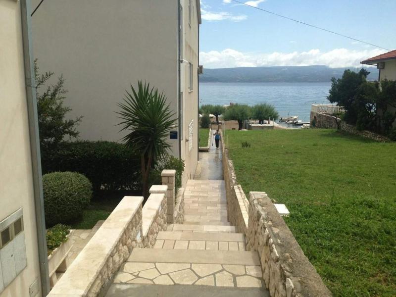 Apartments by the sea Duce Omis - 20081 - image 2