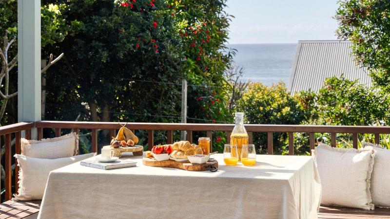 Allawah Cottage - Historic Beachside Retreat With Pippi Beach Views - Holiday Yamba - image 20