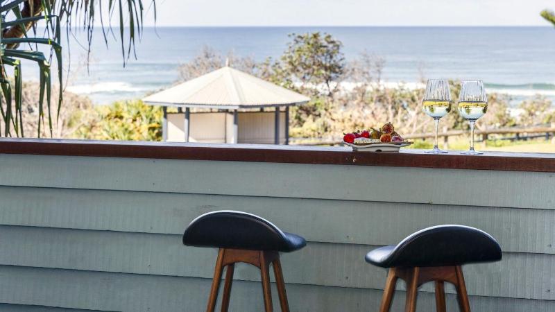 Allawah Cottage - Historic Beachside Retreat With Pippi Beach Views - Holiday Yamba - image 17