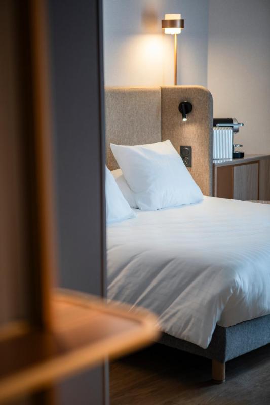 Superior Double Room image 3