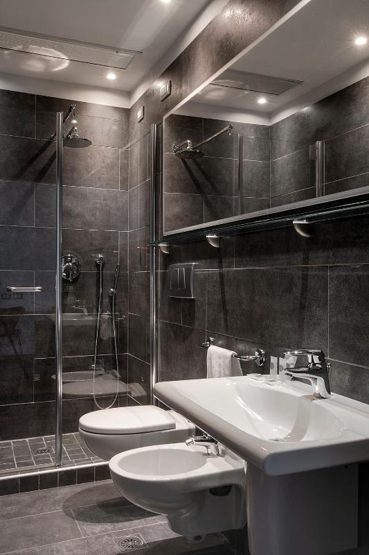 Junior Suite image 4