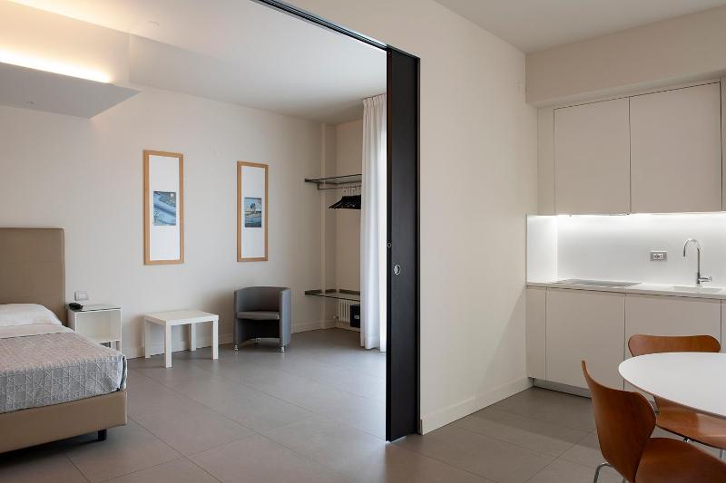 Standard Apartment image 4