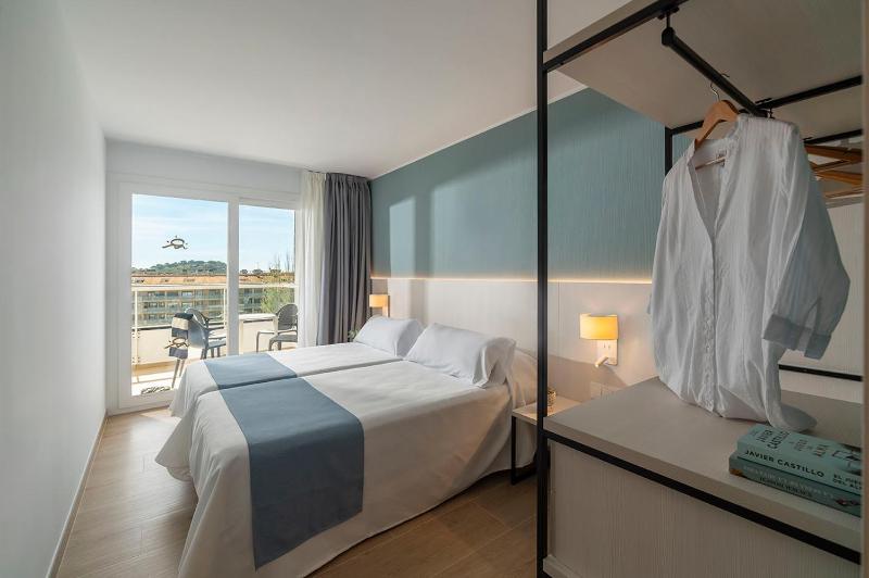 Costa Encantada Suites & Resort - image 45