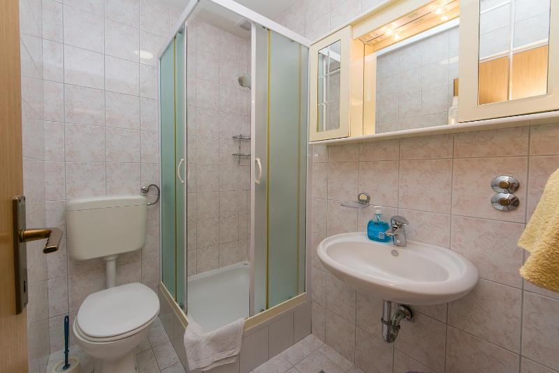 Apartments and rooms by the sea Brela Makarska - 2752 - image 21