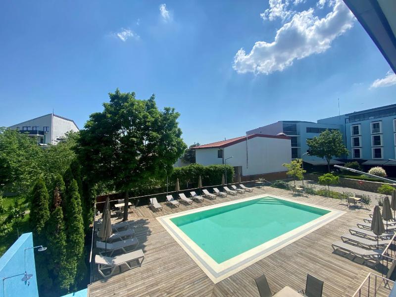 Reghina Blue Hotel - image 1
