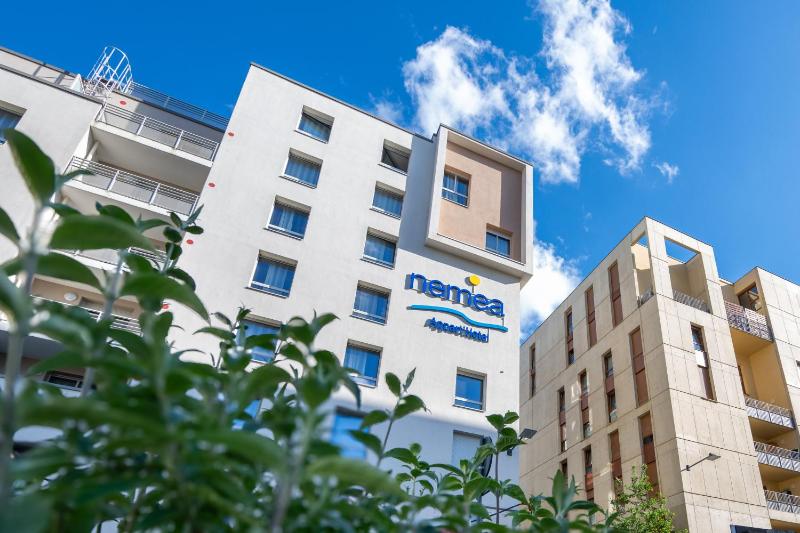 Nemea Appart Hotel Grand Coeur Nancy Centre - image 1