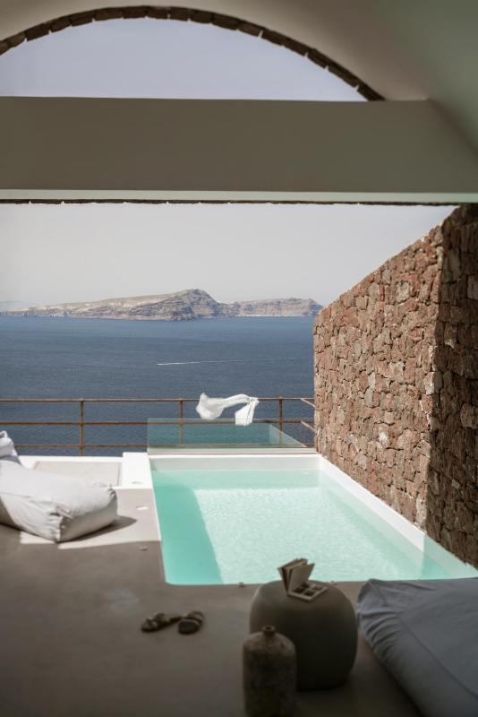 Infinity Residences with Outdoor Hot Tub image 2