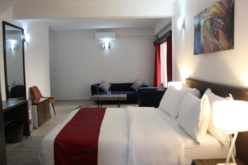 Hotel Belle Vie - image 11