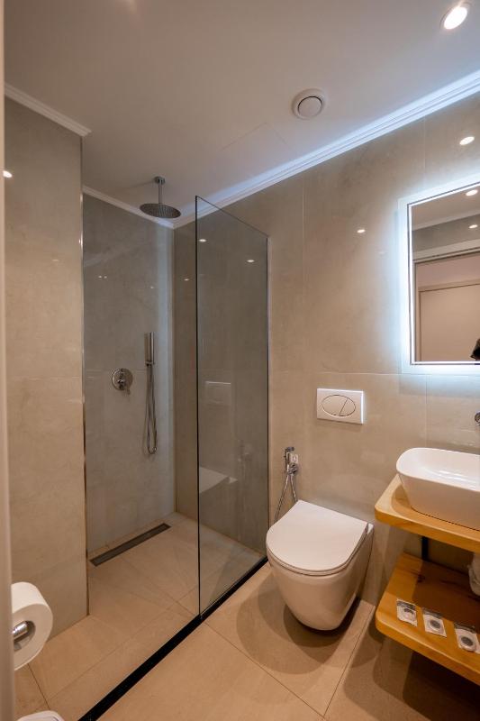 Hotel Monel - image 15