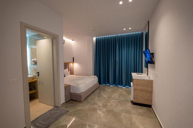 Hotel Monel - image 11