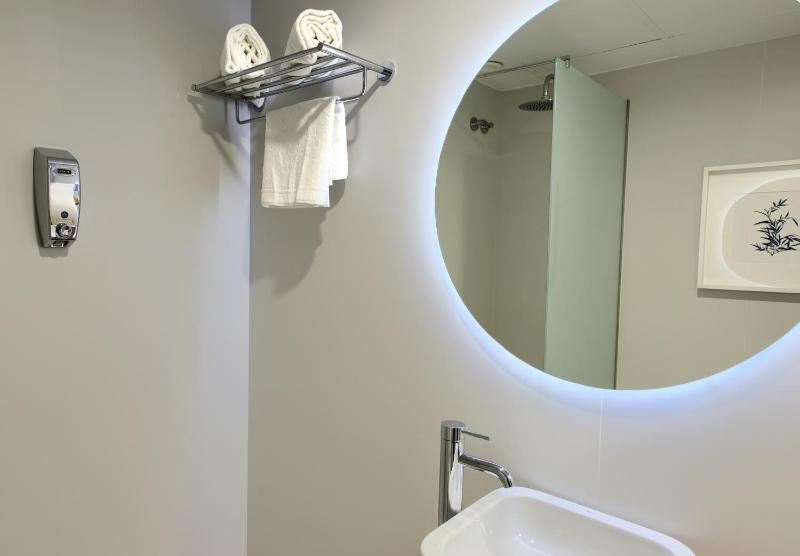 Deluxe Double Room with Terrace image 4
