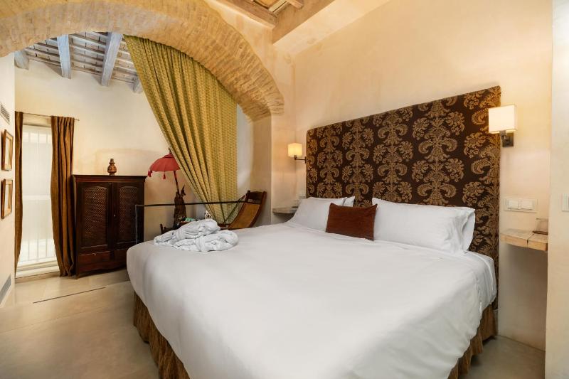 Hotel Boutique V - by Grupo Tribu - image 11