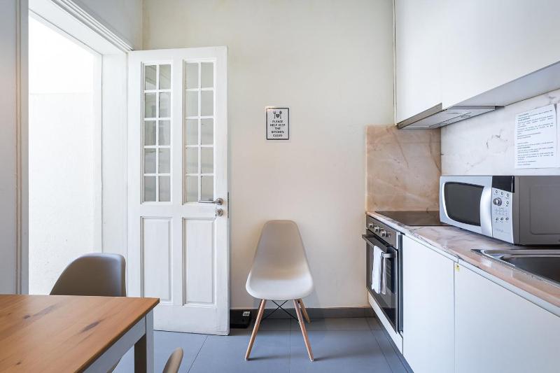 GuestReady - Costa Cabral Guesthouse - image 23