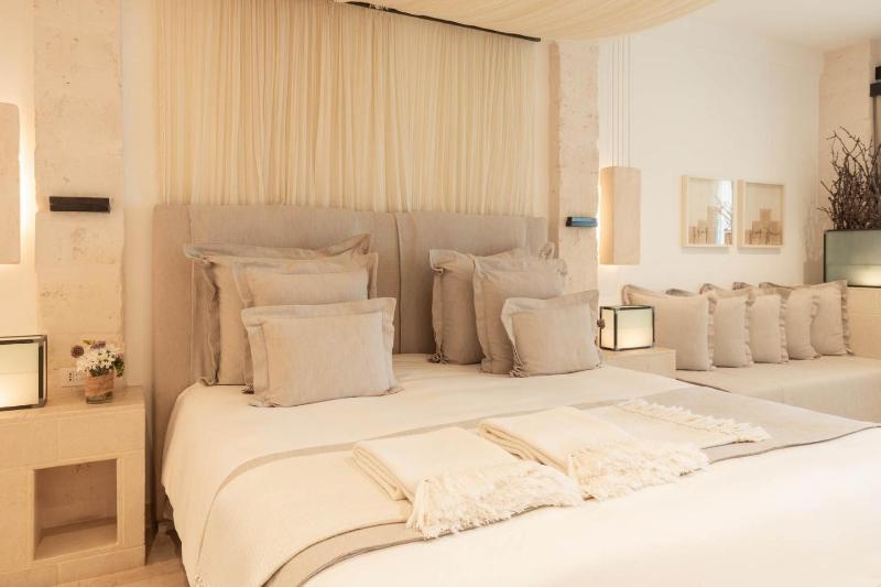 Deluxe Double Room with Sea View - La Corte image 3