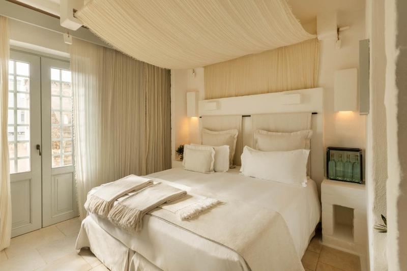 Two-Bedroom Apartment - Split Level - Il Borgo image 4