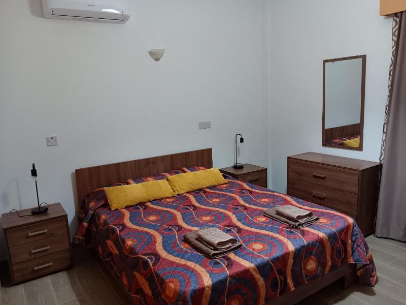 Pari's Holiday apartments-Paphos - image 8
