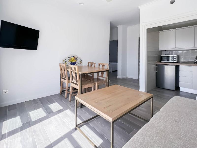 Apartamentos Parque del Sol - image 9
