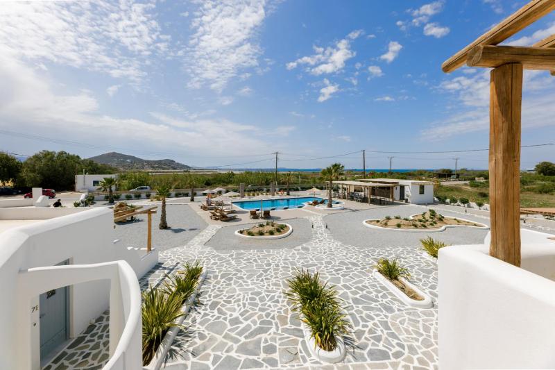 Premium Suite with Private Hot tub & Sea View image 2