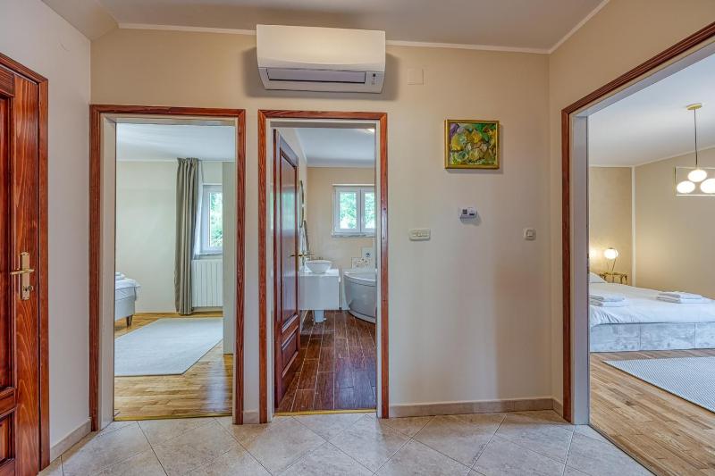 Villa Aqua - image 9