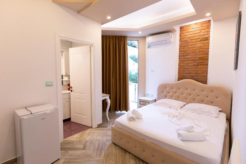 Standart Double Room image 4