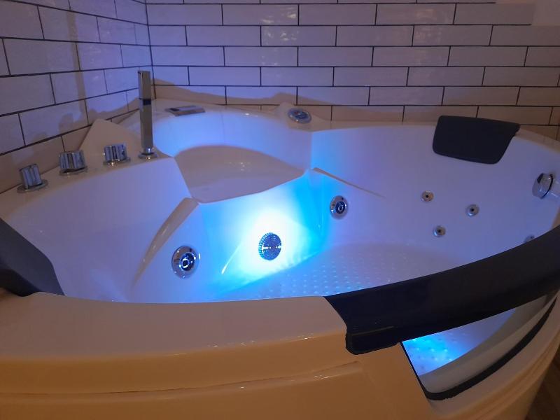 Il Mare Di Roma Luxury - image 11