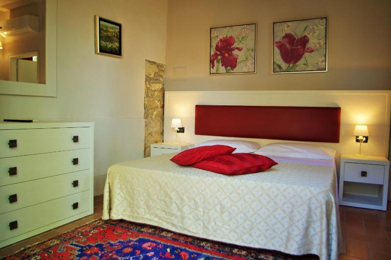 Superior Double Room image 4