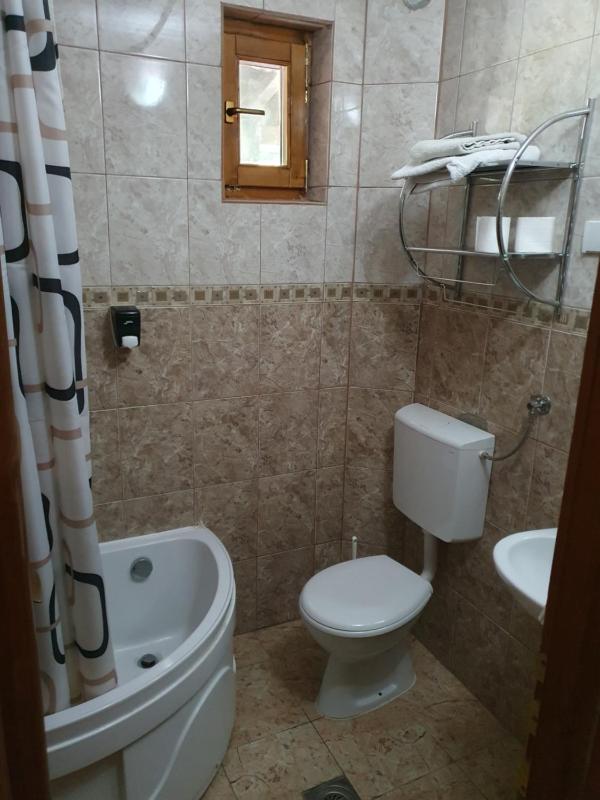 Single Room image 2
