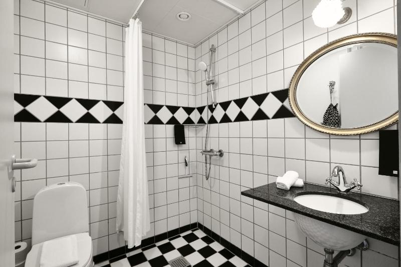 Superior Double Room image 1