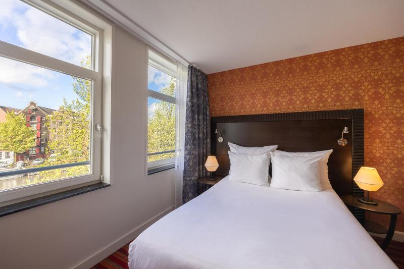 Single Room image 3