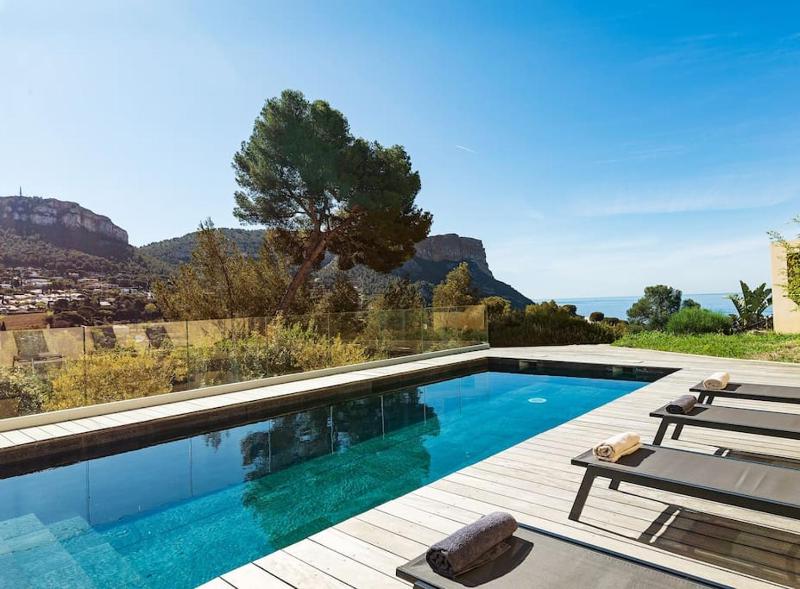 Super Cassis Paradis 8p piscine vue mer - image 30