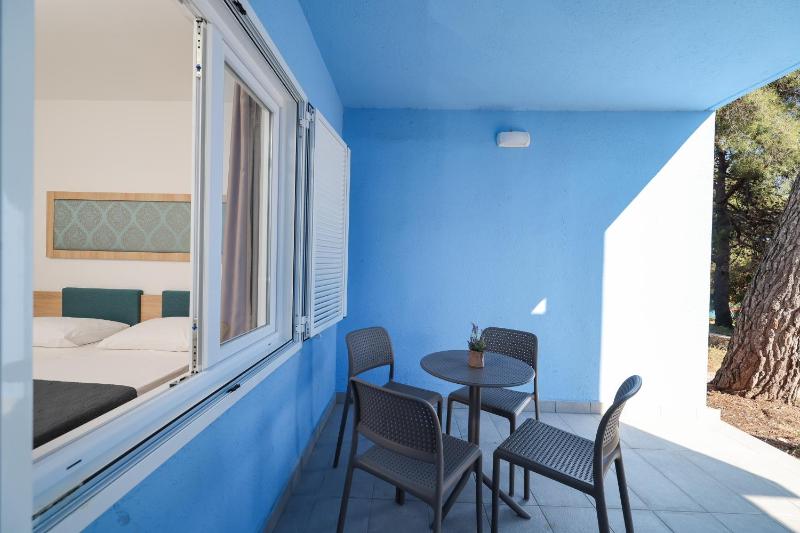  Sea Side  Superior One-Bedroom Apartment with Patio image 2