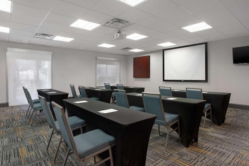 Homewood Suites by Hilton Lackland AFB/Sea World - image 13