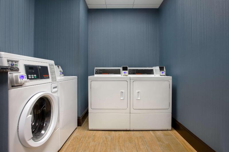 Homewood Suites by Hilton Lackland AFB/Sea World - image 12