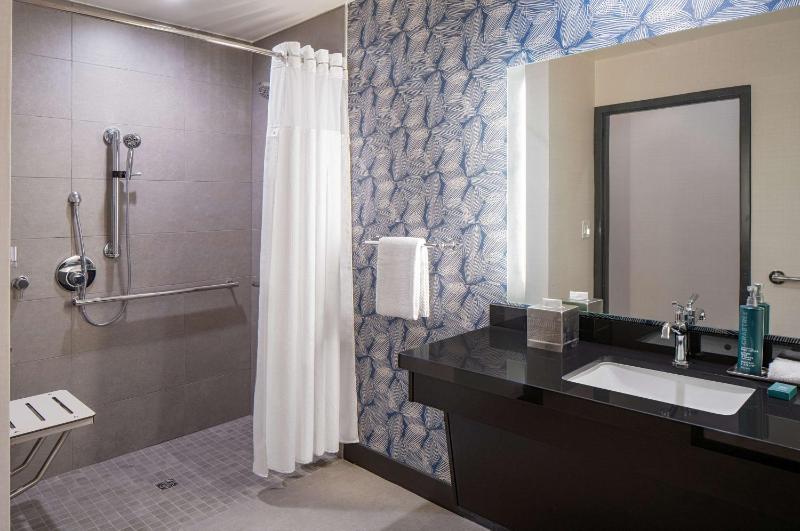 Hilton San Antonio Hill Country - image 20