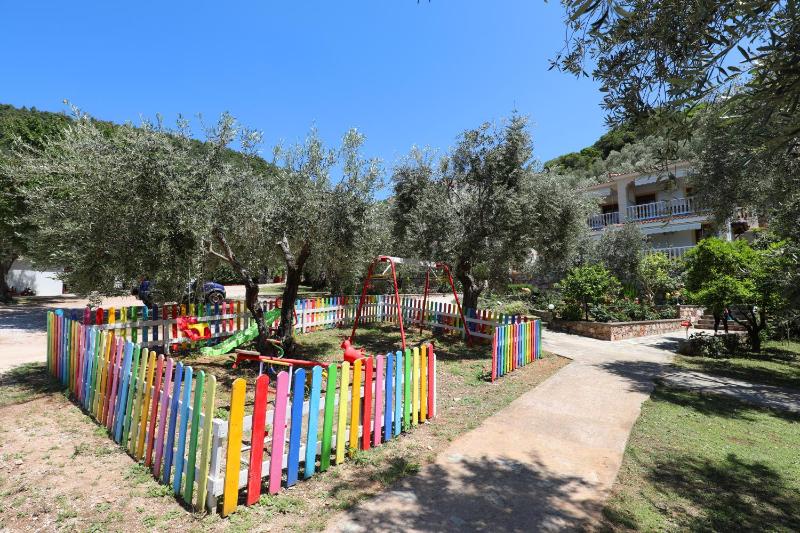 Niki Apartments - image 12