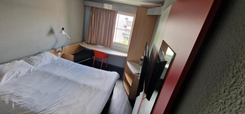 Standard Double Room image 2